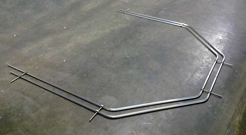 Custom-made: bent curtain rods for wall mounting 2-track