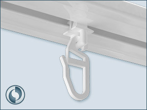 Swivel gliders for curtains suitable for curtain rails